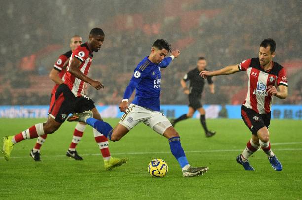 对比阿扎尔 对比阿扎尔